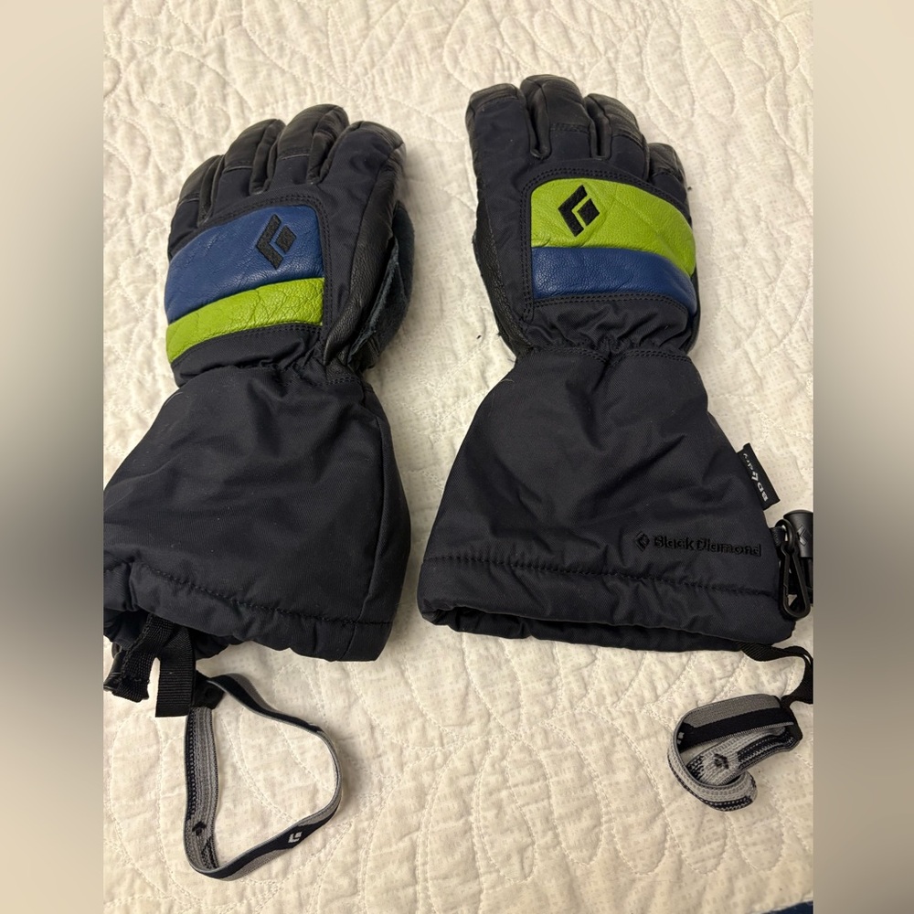Black diamond youth ski gloves
